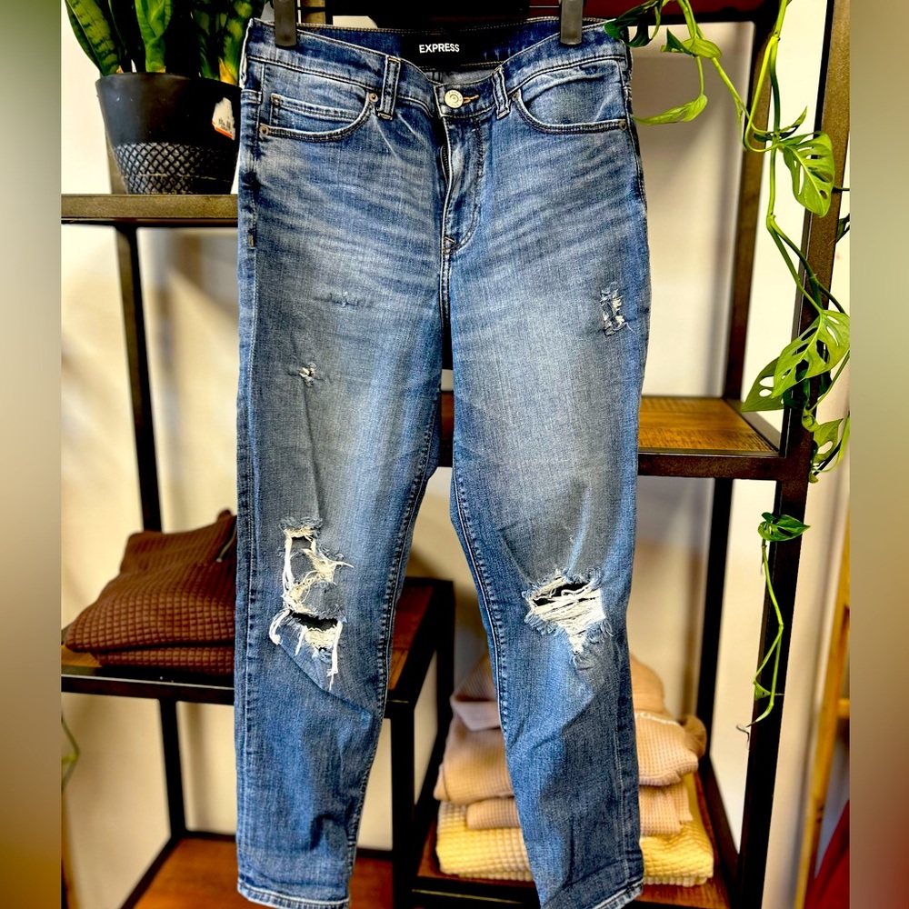 Express girlfriend jeans size 2